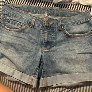 Size8 denim shorts